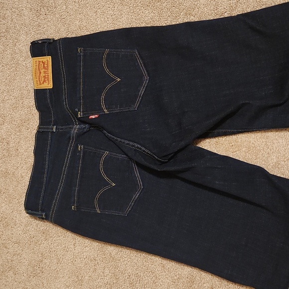 Levi's Bermuda Shorts, like new, size 27 - Picture 4 of 9